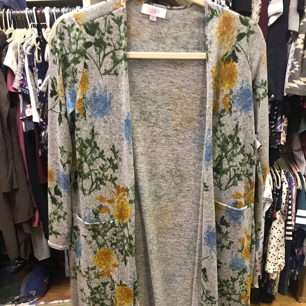 Brand new with tags Lularoe XS Sarah